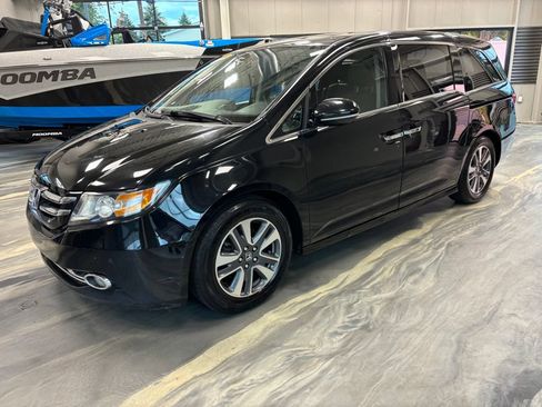 Used 2015 Honda Odyssey Touring image 42