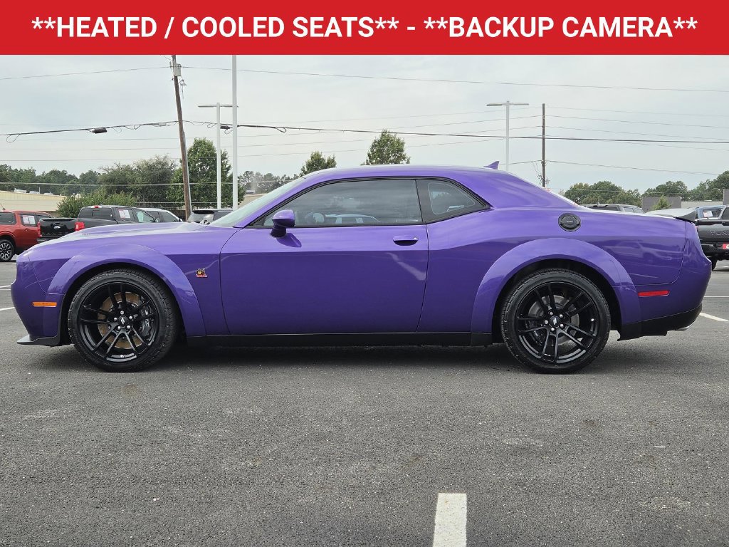 Used 2023 Dodge Challenger R/T Scat Pack RWD image 5