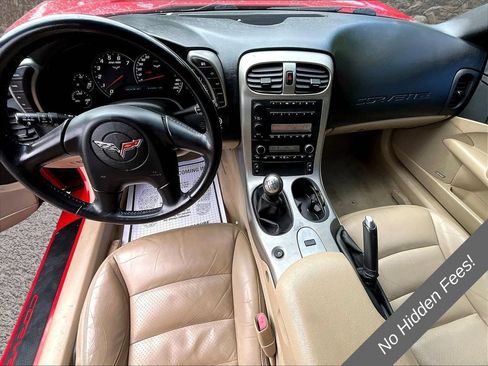 Used 2005 Chevrolet Corvette Convertible w/ Preferred Equipment Group RWD image 13
