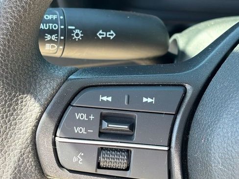 Used 2023 Honda Accord LX image 11