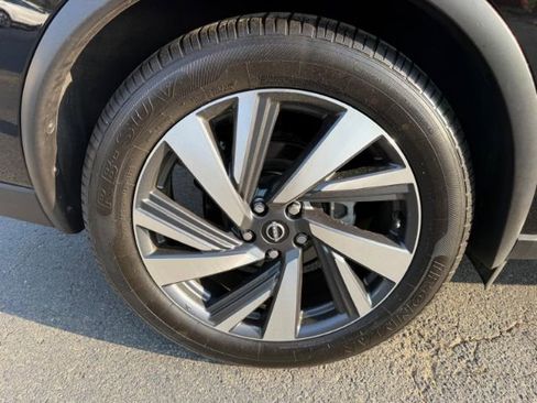 Used 2023 Nissan Murano SL w/ SL Moonroof Package image 18