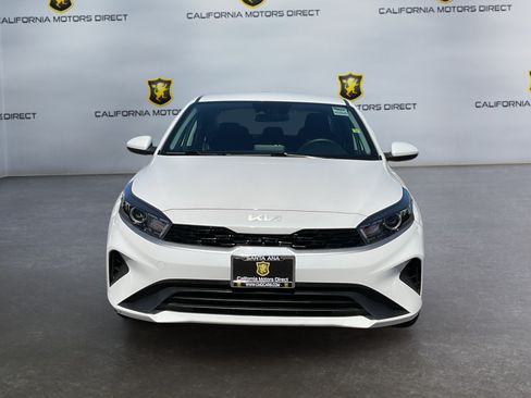 Used 2024 Kia Forte LXS FWD image 2