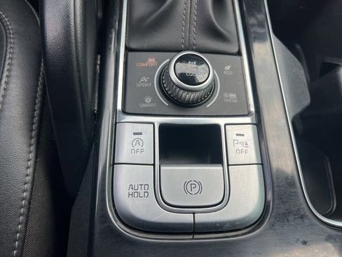 Used 2022 Kia Telluride S image 27