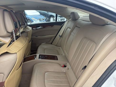 Used 2014 Mercedes-Benz CLS 550 4MATIC image 11