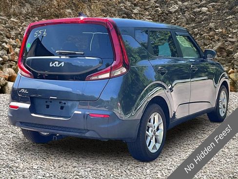 Used 2022 Kia Soul S FWD image 2