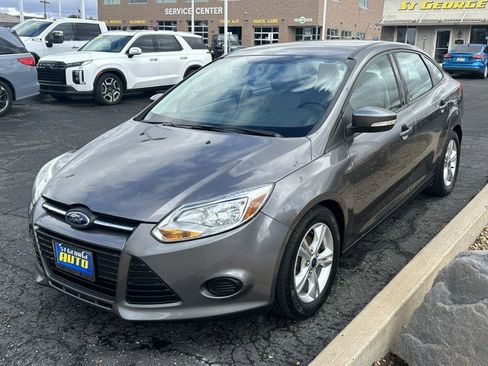Used 2014 Ford Focus SE FWD image 7