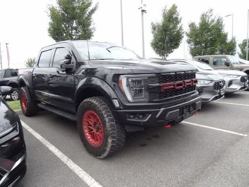 Used 2022 Ford F150 Raptor w/ Equipment Group 801A High AWD/4WD image 3