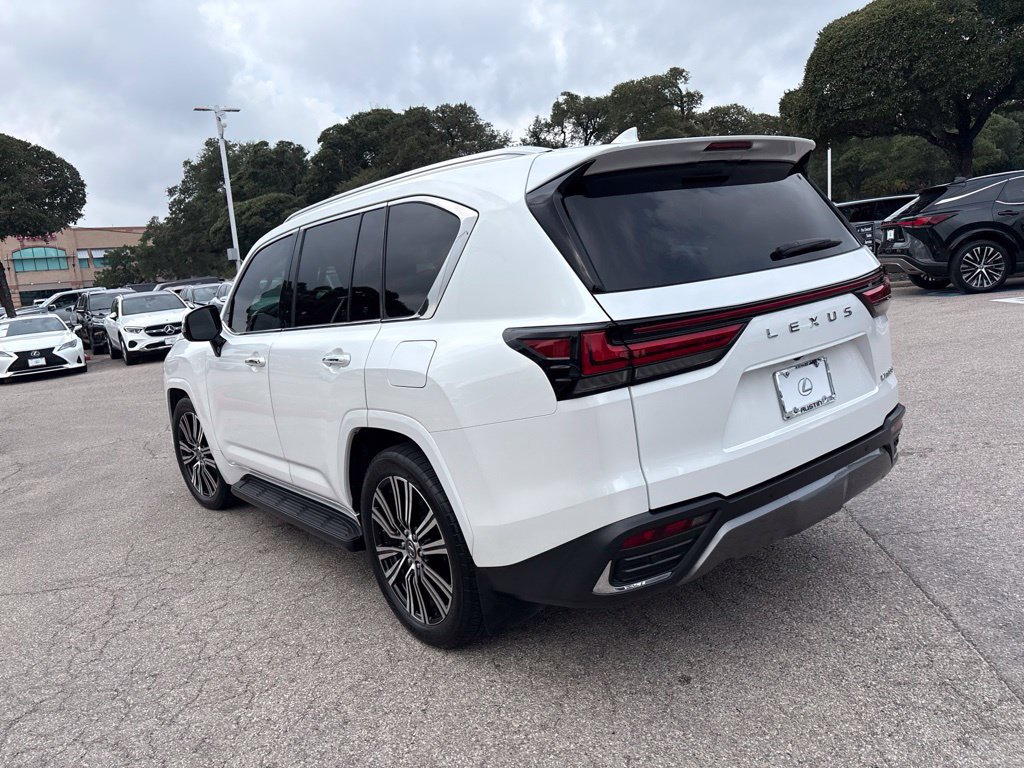 Used 2023 Lexus LX 600 4WD w/ Accessory Package (Z1) image 3