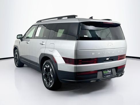 Used 2026 Hyundai Santa Fe SEL FWD image 5
