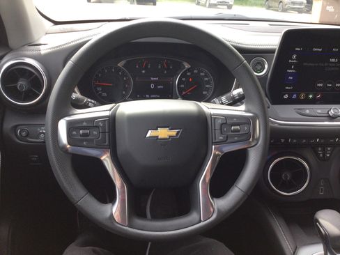 Used 2023 Chevrolet Blazer LT w/ Convenience Package AWD/4WD image 17