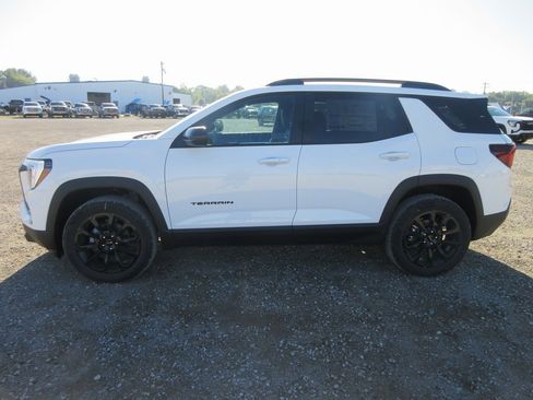 New 2026 GMC Terrain Elevation w/ Elevation Premium Package image 8