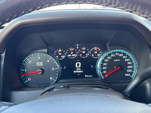 Used 2019 GMC Yukon Denali w/ Open Road Package image 16