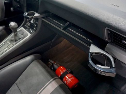 Used 2018 Porsche 911 GT3 image 67