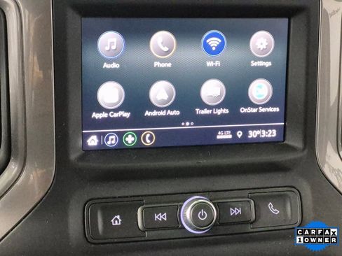 Used 2021 Chevrolet Silverado 2500 Custom w/ Custom Value Package image 18