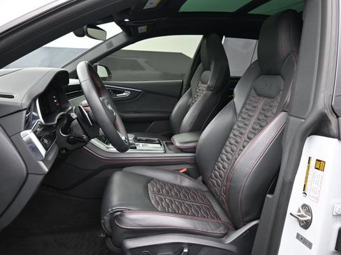 Used 2023 Audi RS Q8 AWD/4WD image 10