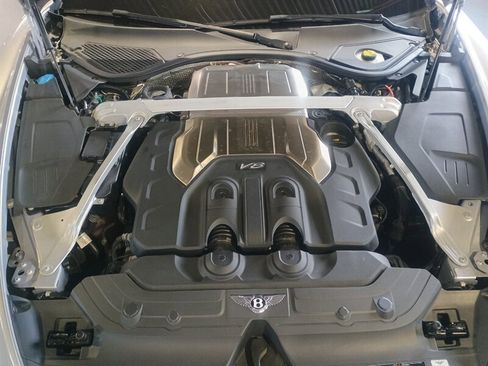 Used 2020 Bentley Continental GT image 35