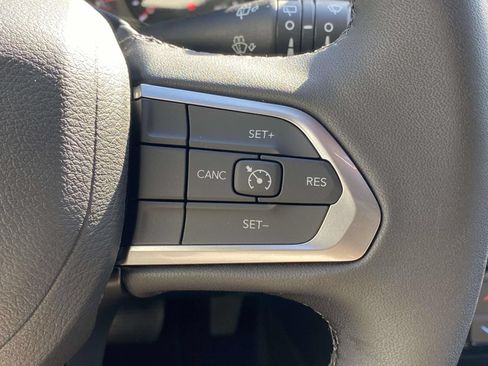 New 2026 Jeep Compass Latitude AWD/4WD image 21