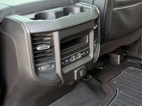 Used 2019 RAM 1500 Limited AWD/4WD image 30