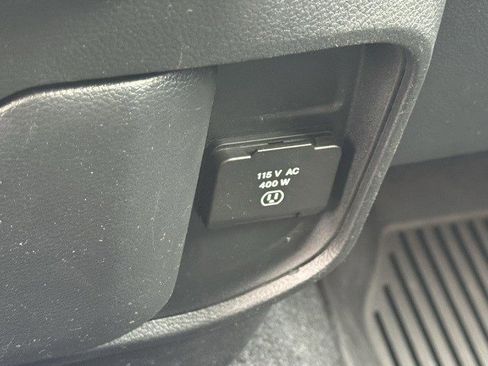 Used 2025 RAM 1500 Big Horn image 26