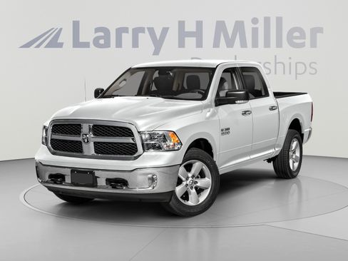 Used 2022 RAM 1500 Classic SLT w/ Electronics Group AWD/4WD image 1