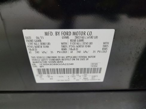 Used 2016 Ford Explorer XLT w/ Equipment Group 202A AWD/4WD image 33