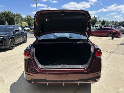 Used 2023 Nissan Sentra SV FWD image 18