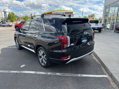 Used 2021 Hyundai Palisade SEL w/ Premium Package AWD/4WD image 3