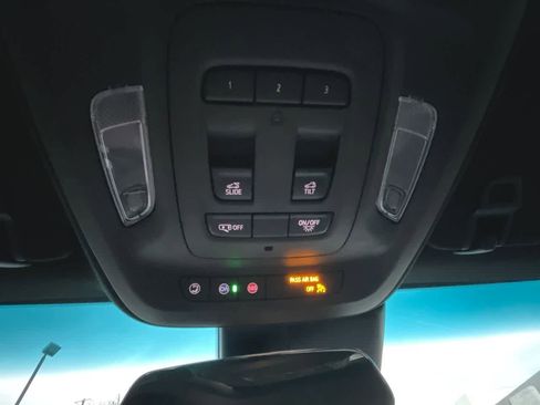 Used 2023 Cadillac CT4 Sport w/ Technology Package image 30