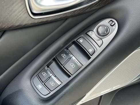 Used 2023 INFINITI Q50 Sensory AWD/4WD image 15