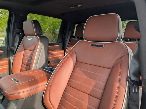 New 2026 GMC Sierra 2500 Denali Ultimate image 12