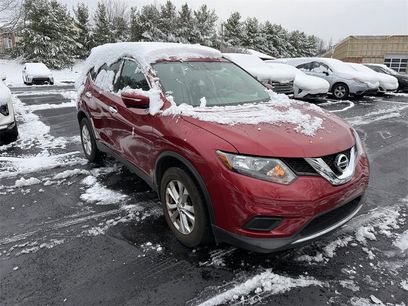 Used 2015 Nissan Rogue SV w/ SV Premium Package