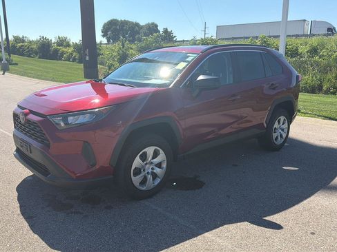 Used 2020 Toyota RAV4 LE w/ All Weather Liner Package AWD/4WD image 5