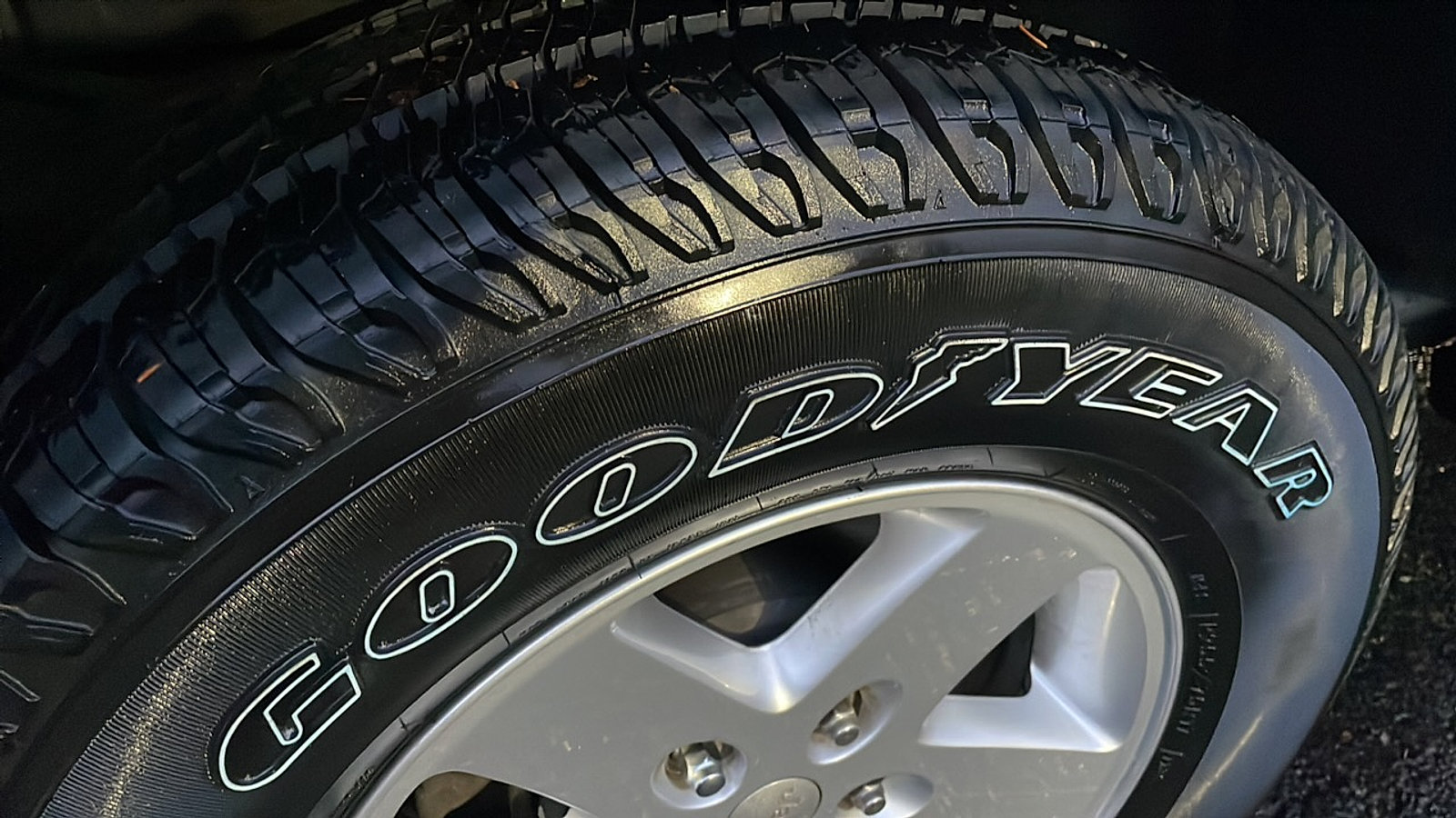 Used 2014 Jeep Wrangler Unlimited Sport w/ Quick Order Package 24S AWD/4WD image 26