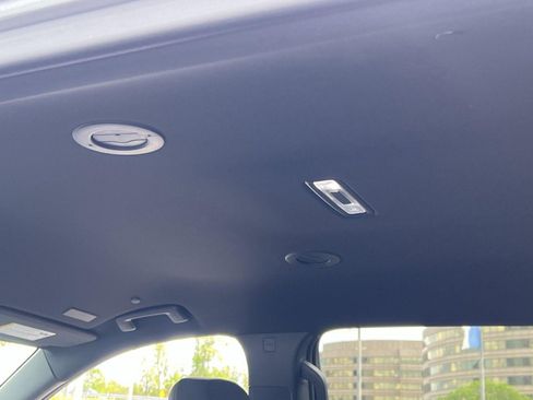 New 2025 GMC Acadia Elevation image 20