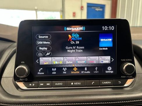 Used 2023 Nissan Rogue SV AWD/4WD image 28