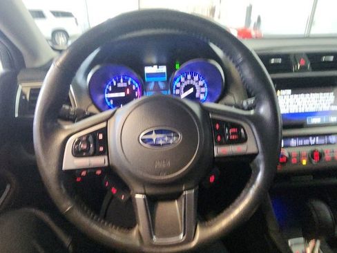 Used 2017 Subaru Outback 3.6R Touring image 31