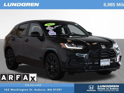 Used 2025 Honda HR-V Sport image 1