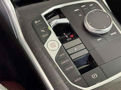 Used 2023 BMW 330i xDrive Sedan w/ Convenience Package image 29