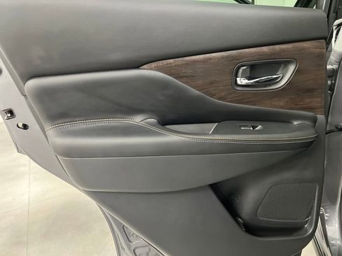 Used 2024 Nissan Murano Platinum w/ Cargo Package image 15