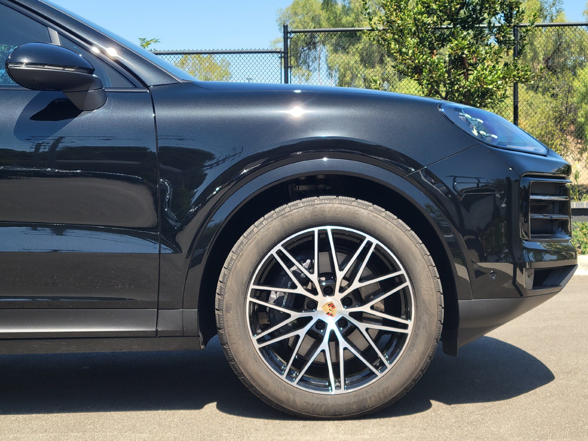Certified 2026 Porsche Cayenne Coupe AWD/4WD image 11