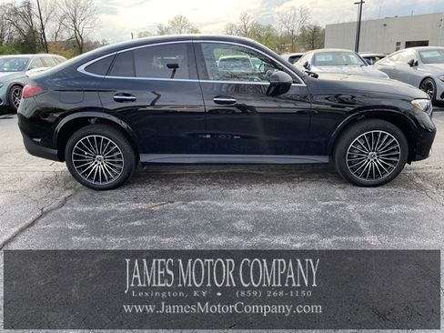 Certified 2025 Mercedes-Benz GLC 300 4MATIC image 4