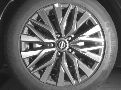 Used 2025 Nissan Altima 2.5 SV image 12