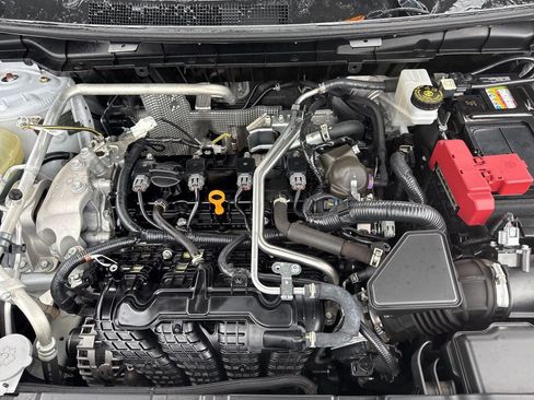 Used 2023 Mitsubishi Outlander ES image 32