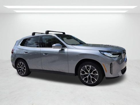 New 2025 BMW X3 xDrive30 w/ Premium Package AWD/4WD image 2
