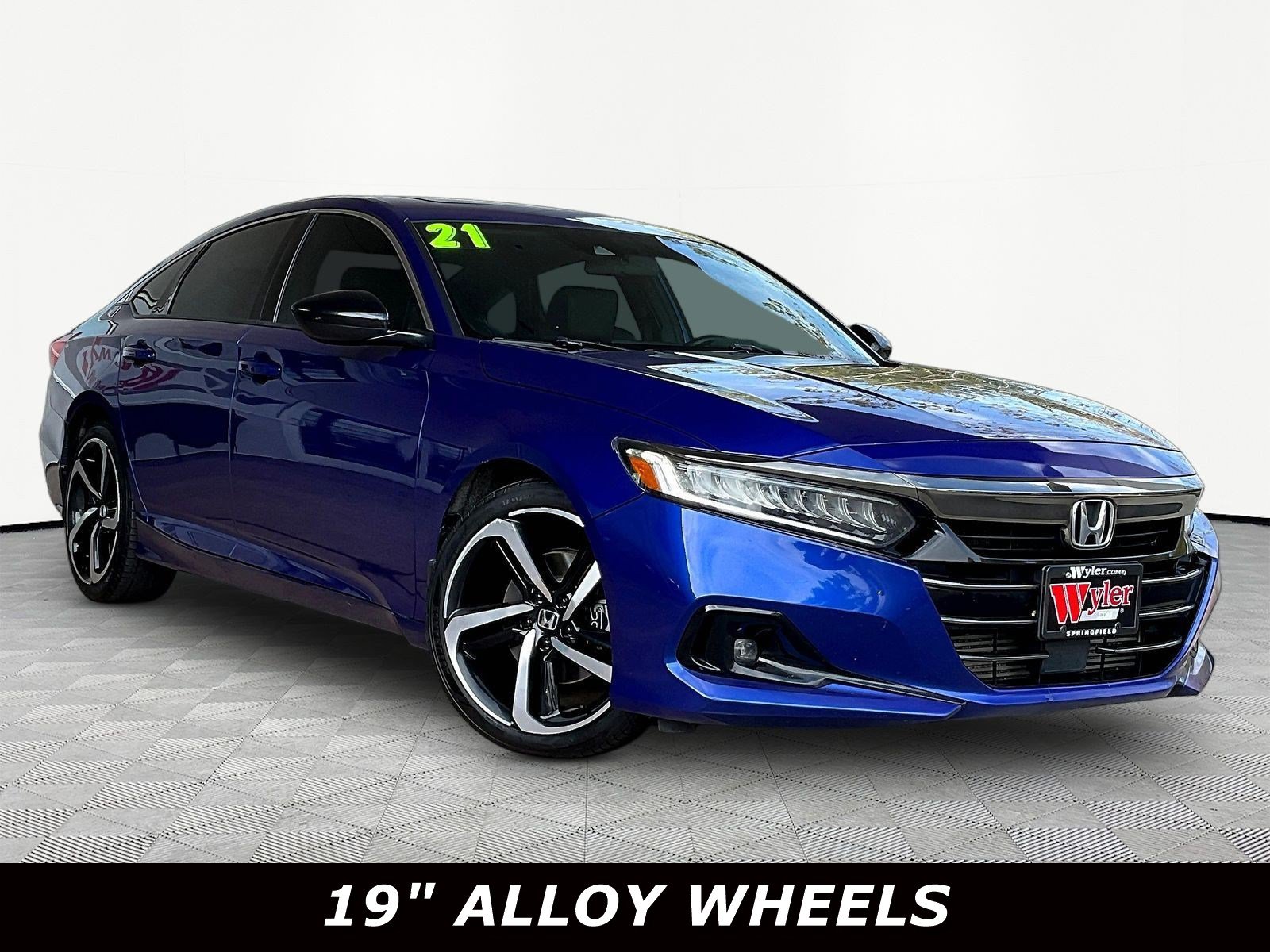 Used 2021 Honda Accord Sport image 3