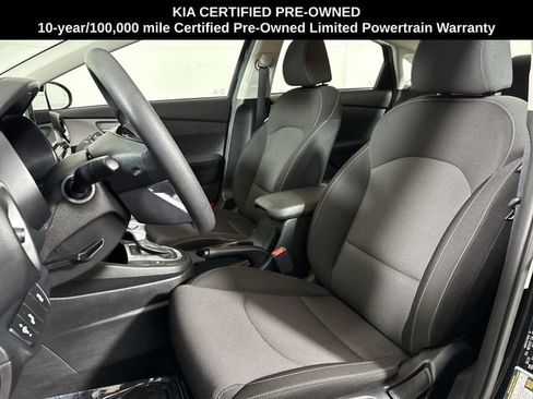 Certified 2023 Kia Forte LXS w/ LXS Technology Package image 17