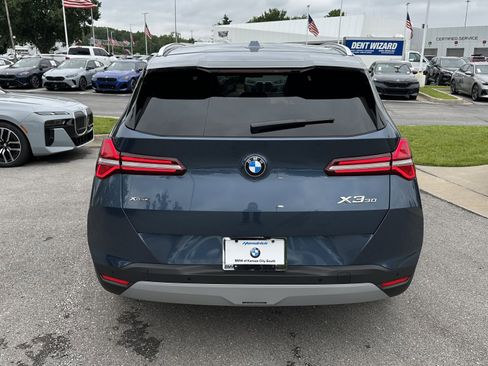 Certified 2025 BMW X3 xDrive30 w/ Premium Package AWD/4WD image 9