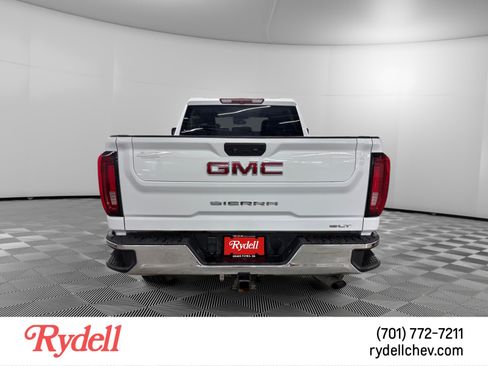 Used 2023 GMC Sierra 2500 SLT AWD/4WD image 4