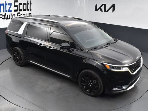 Used 2022 Kia Carnival SX FWD image 15