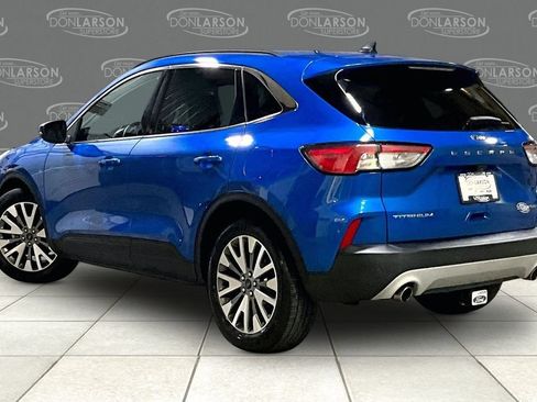 Used 2020 Ford Escape Titanium FWD image 5